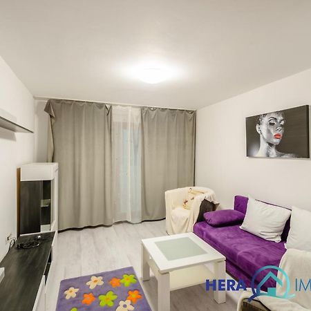 Apartament Cu O Camera Arad Eksteriør billede